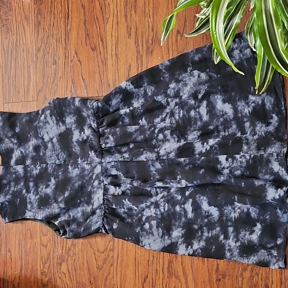 Cold Water Creek Cloud Print Chiffon Dress Black/ Grey Size 12 P - Picture 6 of 7